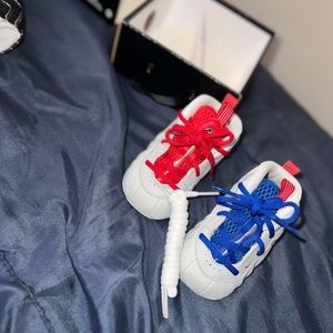 Baby foams. My Baltimore friend call em dopes lol